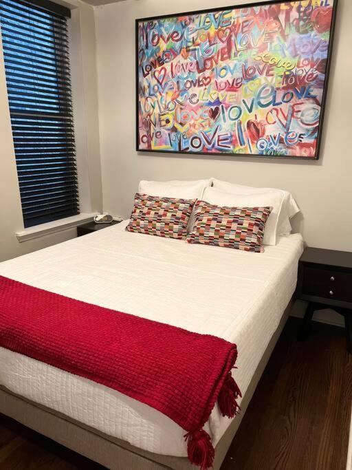 Trendy West Town Flat - 2 Bed / 1.5 Bath W Parking Apartment ชิคาโก ภายนอก รูปภาพ
